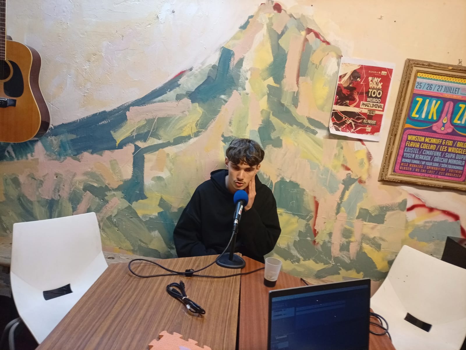 ZEWEY STUDIO.jpeg (185 KB)